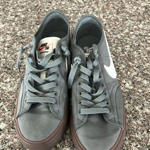 Nike sb blazer court